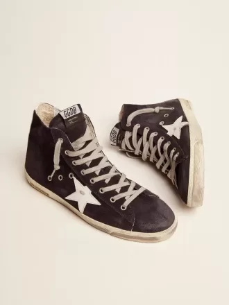 Adidași Francy din piele, cu stea și bandă din piele pe călcâi Adidași Francy din piele, cu stea și bandă din piele pe călcâi