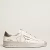Adidași Stardan cu stea din piele metalică argintie și bandă la călcâi Adidași Stardan cu stea din piele metalică argintie și bandă la călcâi