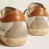Adidași Super-Star pentru bărbați, cu stea din piele întoarsă și bandă maro pe călcâi Adidași Super-Star pentru bărbați, cu stea din piele întoarsă și bandă maro pe călcâi
