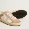 Adidași Super-Star pentru femei din piele de căprioară roz cu stea din piele metalică argintie Adidași Super-Star pentru femei din piele de căprioară roz cu stea din piele metalică argintie
