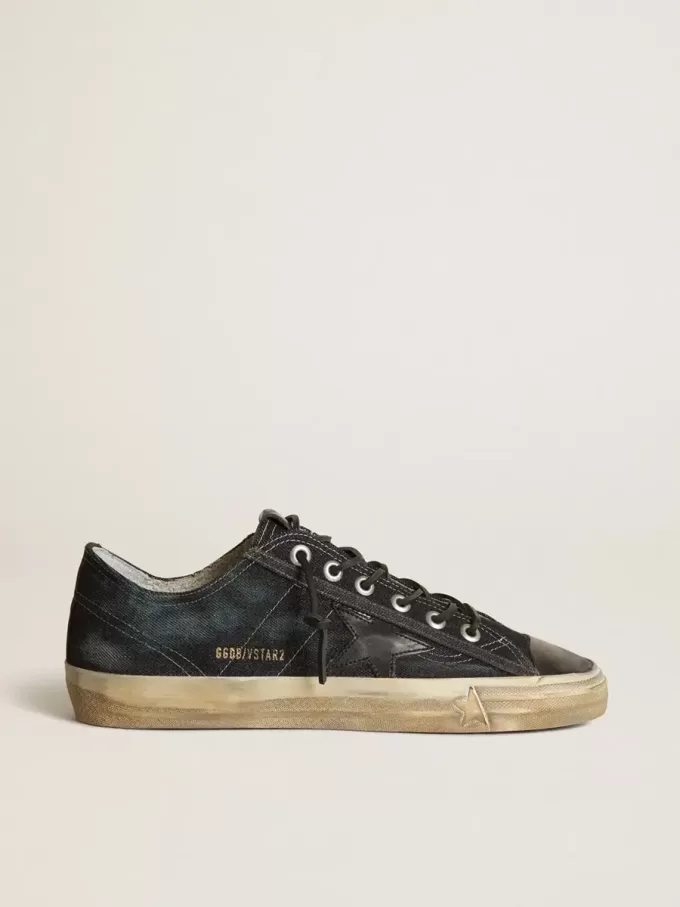 Adidași V-Star din denim albastru închis cu stea și vârf din piele neagră Adidași V-Star din denim albastru închis cu stea și vârf din piele neagră
