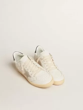 Ball Star cu stea din piele de căprioară gri-gheață și călcâi din piele albastră Ball Star cu stea din piele de căprioară gri-gheață și călcâi din piele albastră