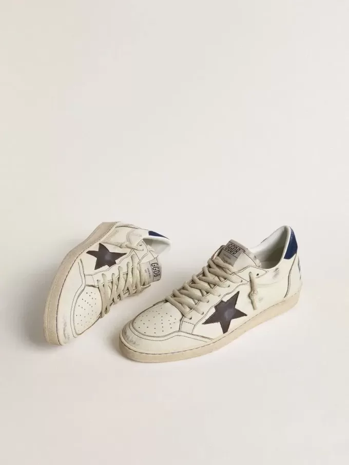 Ball Star cu stea neagră și călcâi din piele de căprioară albastră Ball Star cu stea neagră și călcâi din piele de căprioară albastră