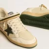 Ball Star din nailon și piele nappa, cu stea din piele de căprioară verde și bandă la călcâi Ball Star din nailon și piele nappa, cu stea din piele de căprioară verde și bandă la călcâi