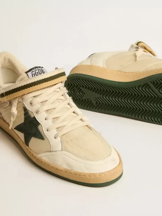Ball Star din nailon și piele nappa, cu stea din piele de căprioară verde și bandă la călcâi Ball Star din nailon și piele nappa, cu stea din piele de căprioară verde și bandă la călcâi