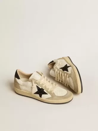Ball Star din piele nappa și piele întoarsă, cu stea neagră strălucitoare și bandă la călcâi Ball Star din piele nappa și piele întoarsă, cu stea neagră strălucitoare și bandă la călcâi