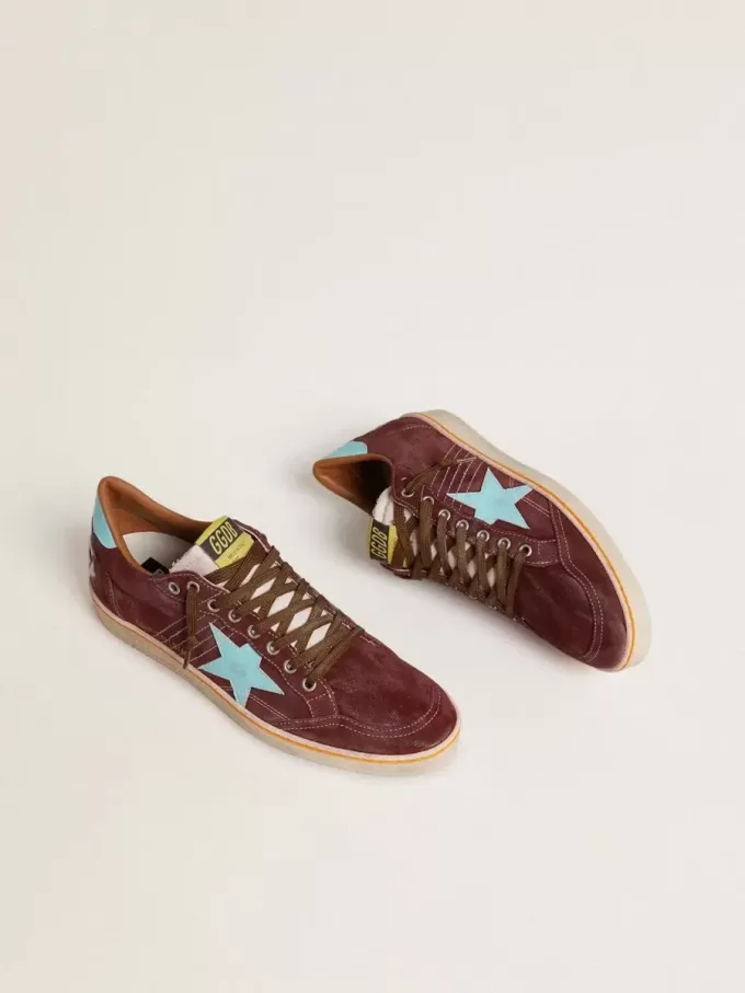 Ball Star pentru bărbați, din piele de căprioară roșu închis, cu stea albastră deschisă și bandă pe călcâi Ball Star pentru bărbați, din piele de căprioară roșu închis, cu stea albastră deschisă și bandă pe călcâi