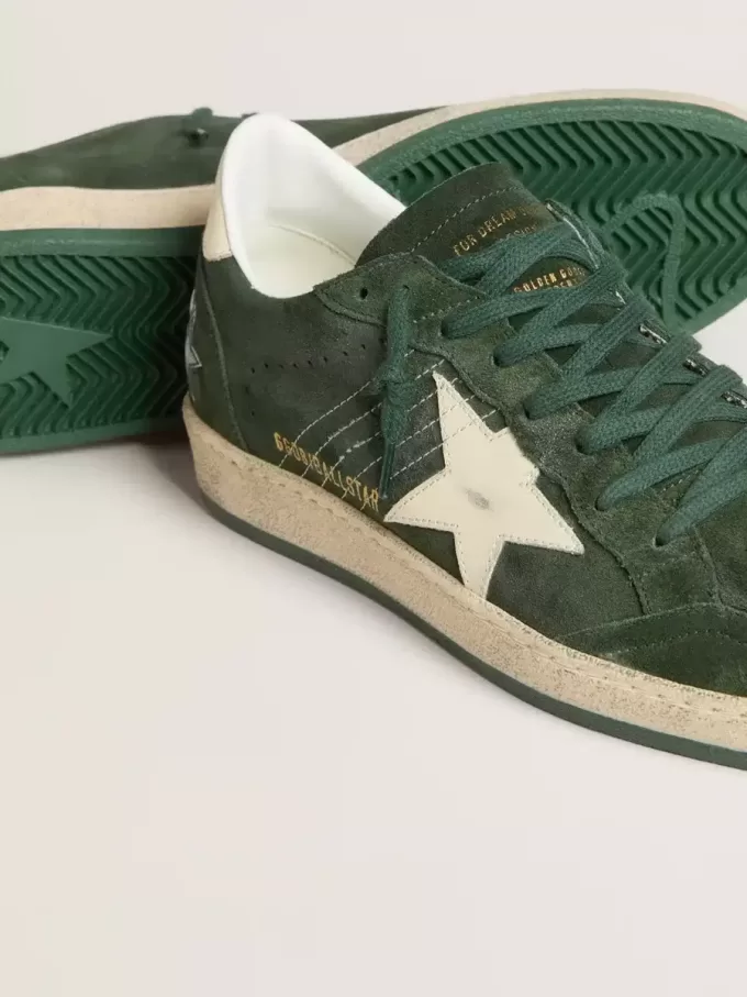Ball Star pentru bărbați, din piele de căprioară verde, cu stea și călcâi din piele albă Ball Star pentru bărbați, din piele de căprioară verde, cu stea și călcâi din piele albă