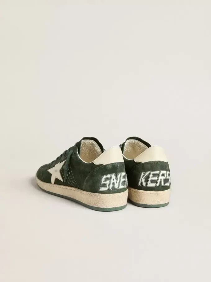 Ball Star pentru bărbați, din piele de căprioară verde, cu stea și călcâi din piele albă Ball Star pentru bărbați, din piele de căprioară verde, cu stea și călcâi din piele albă