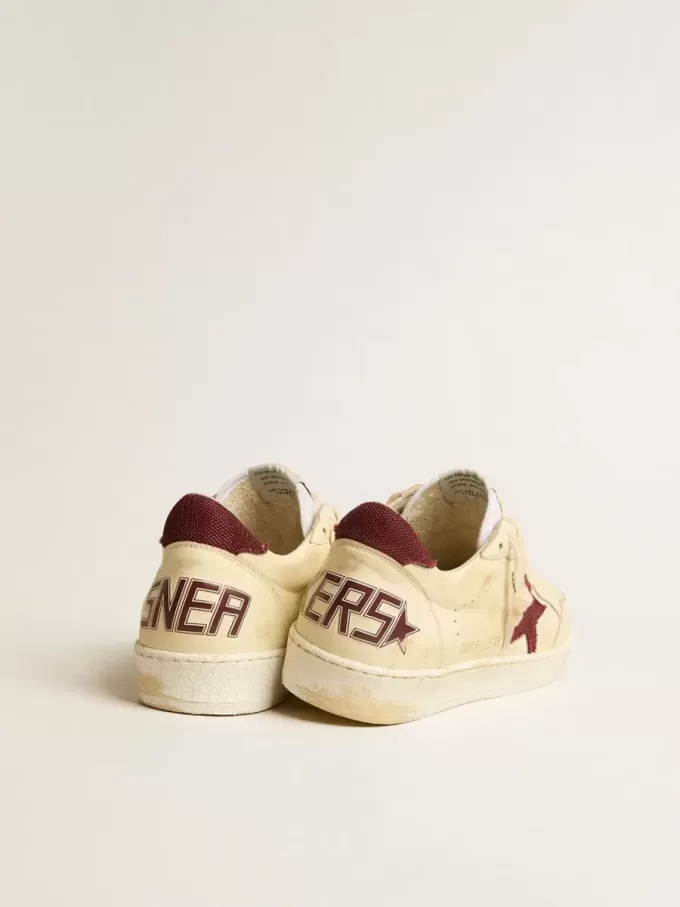 Ball Star pentru bărbați, din piele nappa bej, cu stea din plasă burgund și bandă la călcâi Ball Star pentru bărbați, din piele nappa bej, cu stea din plasă burgund și bandă la călcâi