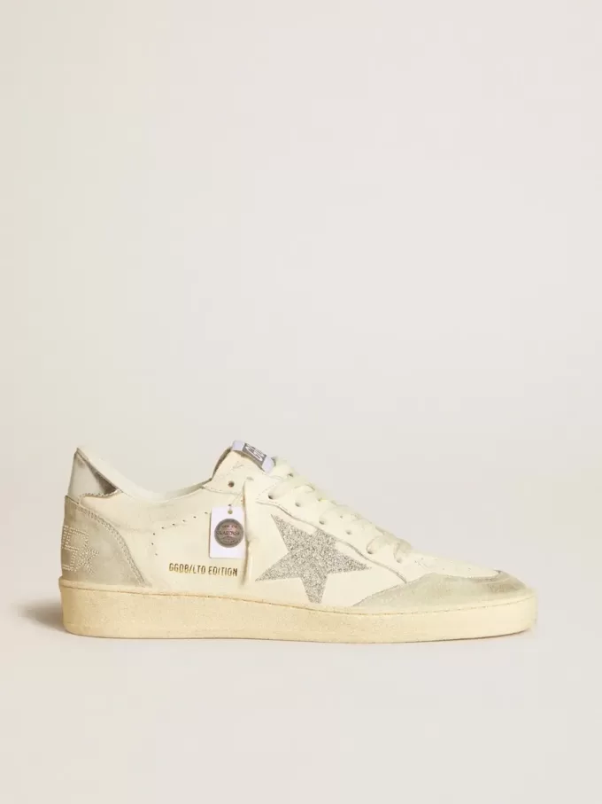 Ball Star pentru femei, cu stea din micro-cristale Swarovski argintii și călcâi din piele argintie metalizată Ball Star pentru femei, cu stea din micro-cristale Swarovski argintii și călcâi din piele argintie metalizată
