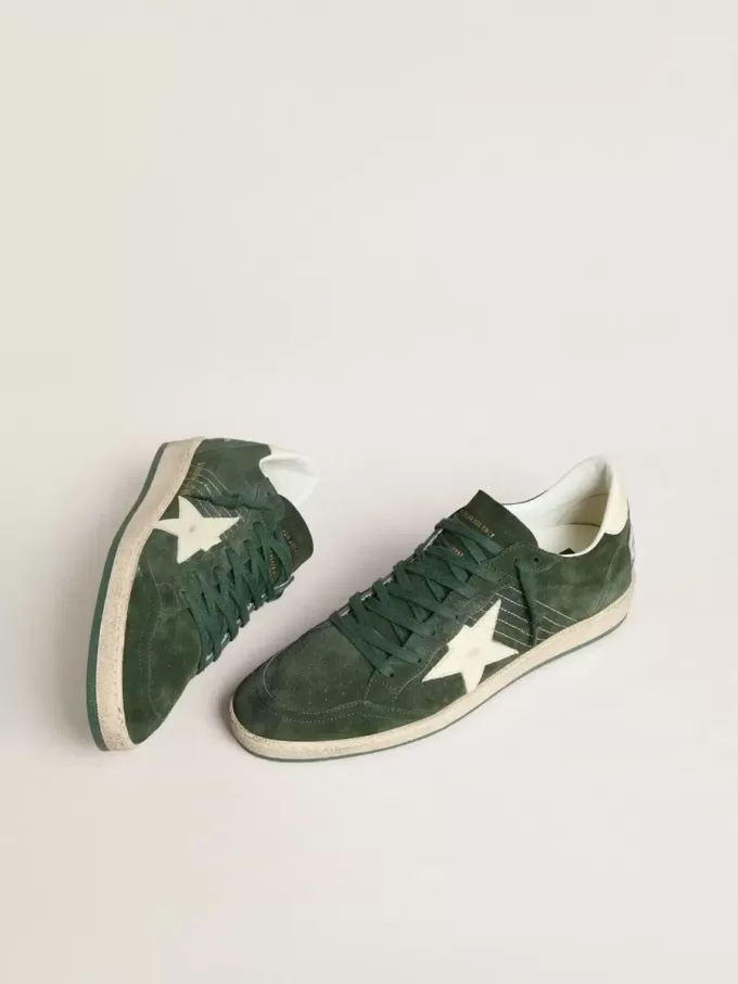 Ball Star pentru femei, din piele de căprioară verde, cu stea și călcâi din piele albă Ball Star pentru femei, din piele de căprioară verde, cu stea și călcâi din piele albă