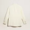 Blazer alb învechit cu două rânduri de nasturi pentru femei Blazer alb învechit cu două rânduri de nasturi pentru femei