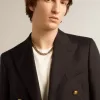 Blazer bărbătesc cu două rânduri de nasturi, de culoare albastru închis Blazer bărbătesc cu două rânduri de nasturi, de culoare albastru închis