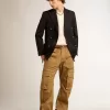 Blazer bărbătesc cu două rânduri de nasturi, de culoare albastru închis Blazer bărbătesc cu două rânduri de nasturi, de culoare albastru închis