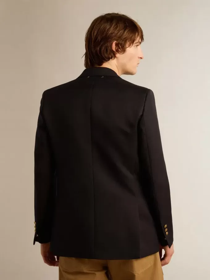 Blazer bărbătesc cu două rânduri de nasturi, de culoare albastru închis Blazer bărbătesc cu două rânduri de nasturi, de culoare albastru închis
