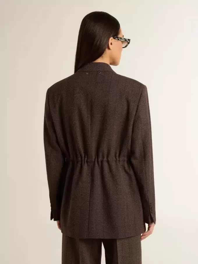 Blazer cu două rânduri de nasturi pentru femei, din lână maro închis, cu model cu dungi subțiri Blazer cu două rânduri de nasturi pentru femei, din lână maro închis, cu model cu dungi subțiri