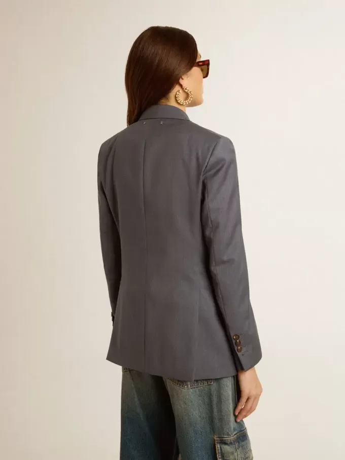 Blazer cu două rânduri de nasturi pentru femei, în culoarea albastru deschis Blazer cu două rânduri de nasturi pentru femei, în culoarea albastru deschis