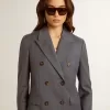 Blazer cu două rânduri de nasturi pentru femei, în culoarea albastru deschis Blazer cu două rânduri de nasturi pentru femei, în culoarea albastru deschis