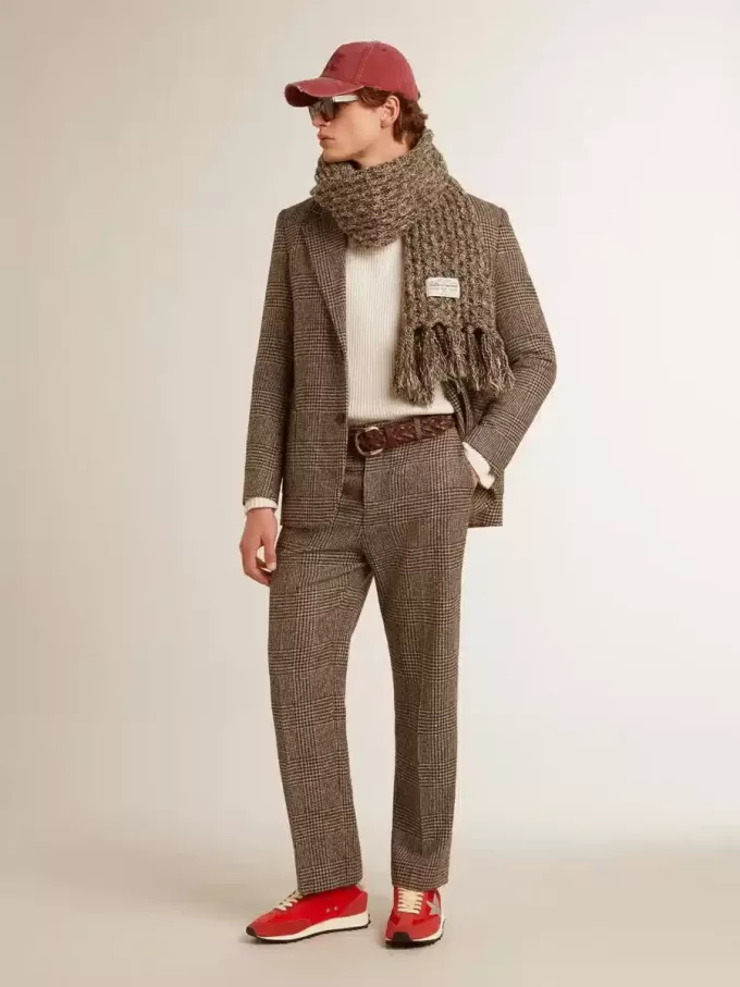 Blazer gri cu un singur rând de nasturi pentru bărbați, din lână cu model houndstooth Blazer gri cu un singur rând de nasturi pentru bărbați, din lână cu model houndstooth