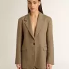 Blazer pentru femei cu un singur rând de nasturi, în culoarea nisipului, cu model în zig-zag Blazer pentru femei cu un singur rând de nasturi, în culoarea nisipului, cu model în zig-zag