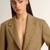 Blazer pentru femei cu un singur rând de nasturi, în culoarea nisipului, cu model în zig-zag Blazer pentru femei cu un singur rând de nasturi, în culoarea nisipului, cu model în zig-zag