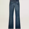 Blugi bootcut pentru femei, cu spălare vintage și detalii metalice Blugi bootcut pentru femei, cu spălare vintage și detalii metalice