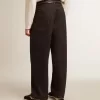 Blugi pentru bărbați, de culoare albastru închis, cu croi larg, din denim spălat o singură dată Blugi pentru bărbați, de culoare albastru închis, cu croi larg, din denim spălat o singură dată