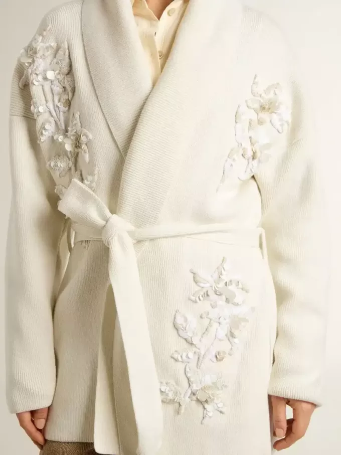 Cardigan din bumbac de culoare crem pentru femei, cu broderie florală Cardigan din bumbac de culoare crem pentru femei, cu broderie florală