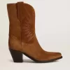 Cizme joase Wish Star pentru femei, din piele de căprioară de culoare coniac, cu broderie în formă de stea Cizme joase Wish Star pentru femei, din piele de căprioară de culoare coniac, cu broderie în formă de stea
