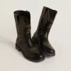 Cizme Wish Teen din piele neagră cu broderie cu stele galbene Cizme Wish Teen din piele neagră cu broderie cu stele galbene
