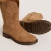 Cizme Wish Young din piele de căprioară camel cu broderie în formă de stea Cizme Wish Young din piele de căprioară camel cu broderie în formă de stea