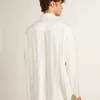 Cămașă oversized pentru bărbați, de culoare albă uzată, cu dungi verticale Cămașă oversized pentru bărbați, de culoare albă uzată, cu dungi verticale