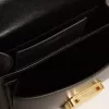 Geantă mică Venezia din piele neagră cu detalii aurii Geantă mică Venezia din piele neagră cu detalii aurii