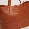 Geantă Pasadena din piele lucioasă de culoare maro deschis, cu logo auriu pe partea din față Geantă Pasadena din piele lucioasă de culoare maro deschis, cu logo auriu pe partea din față