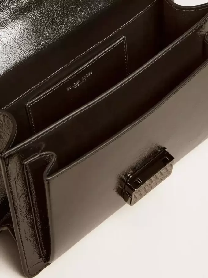 Geantă Venezia din piele metalizată neagră cu detalii negre Geantă Venezia din piele metalizată neagră cu detalii negre