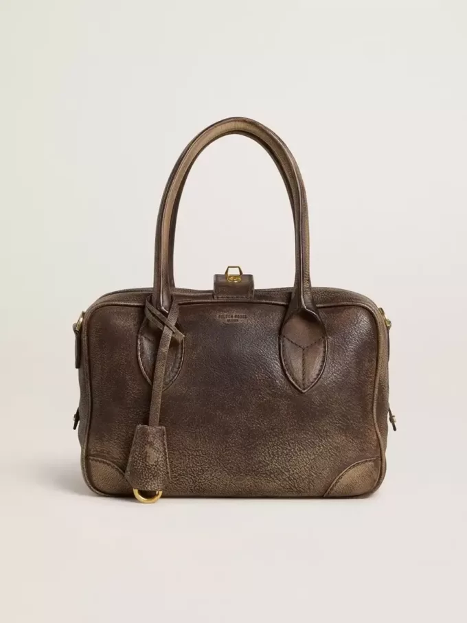 Geantă Vita din piele maro vintage cu detalii aurii Geantă Vita din piele maro vintage cu detalii aurii