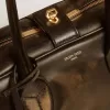 Geantă Vita din piele neagră cu aspect uzat și detalii aurii