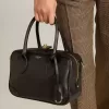 Geantă Vita din piele neagră netedă cu detalii aurii Geantă Vita din piele neagră netedă cu detalii aurii