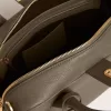 Geantă Vita din piele verde salvie cu detalii aurii