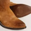 Ghete joase pentru femei din piele de căprioară de culoare tutun, cu inserție în formă de stea Ghete joase pentru femei din piele de căprioară de culoare tutun, cu inserție în formă de stea