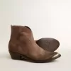 Ghete tinere din piele de căprioară maro închis Ghete tinere din piele de căprioară maro închis