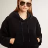 Hanorac negru din chenille pentru femei, cu broderie pe spate Hanorac negru din chenille pentru femei, cu broderie pe spate