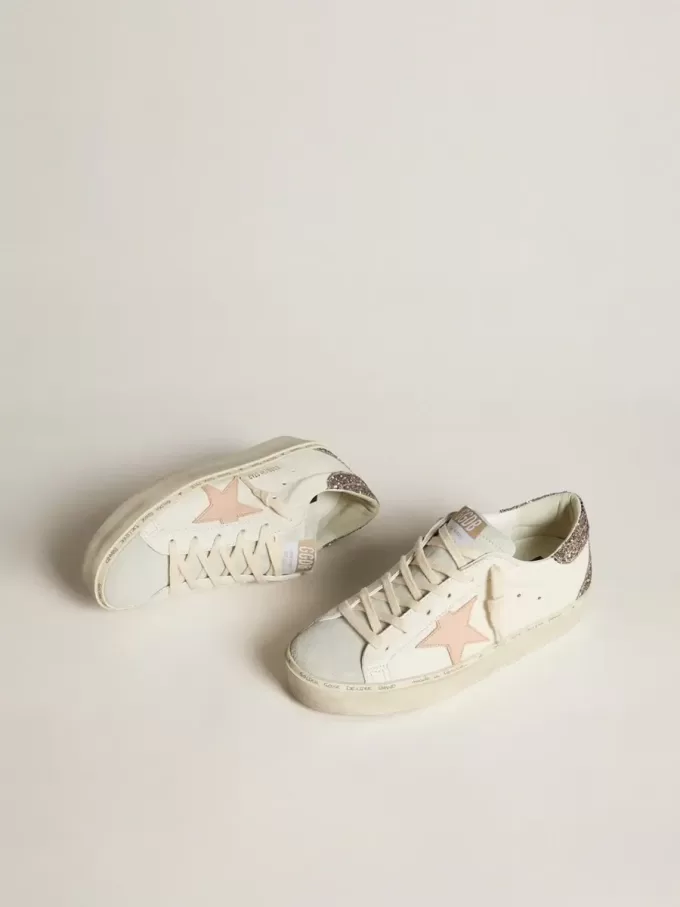 Hi Star din piele nappa albă cu stea din piele roz și talpă cu glitter Hi Star din piele nappa albă cu stea din piele roz și talpă cu glitter