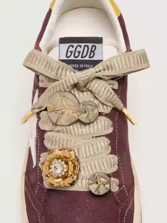 Șireturi brodate „Vintage” bej cu aplicații decorative
