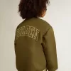Jacheta bomber din nailon verde militar pentru copii, cu inscripție pe spate