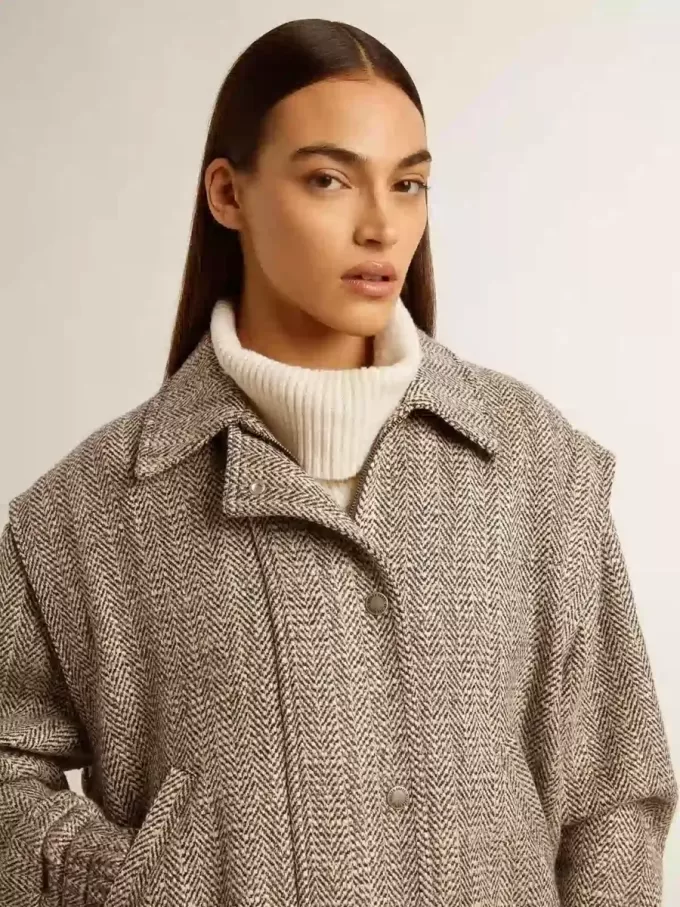 Jacheta bomber pentru femei din lână ecru maro cu model în zig-zag Jacheta bomber pentru femei din lână ecru maro cu model în zig-zag