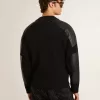 Jacheta din lână merino neagră pentru bărbați, cu patch-uri din piele Jacheta din lână merino neagră pentru bărbați, cu patch-uri din piele