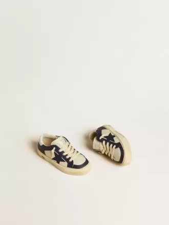Junior May din piele albă și albastră, cu stea din piele și bandă pe călcâi Junior May din piele albă și albastră, cu stea din piele și bandă pe călcâi