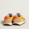 Marathon pentru femei, cu partea superioară din nailon galben și stea portocalie Marathon pentru femei, cu partea superioară din nailon galben și stea portocalie
